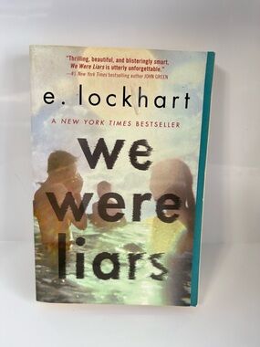 📚 3/$25 📚 We Were Liars by e. lockhart Book